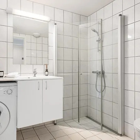 Sentrum, Terrasse Og Innendors Parkering Appartamento *