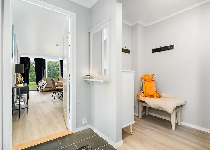 Sentrum, Terrasse Og Innendors Parkering * Beitostolen