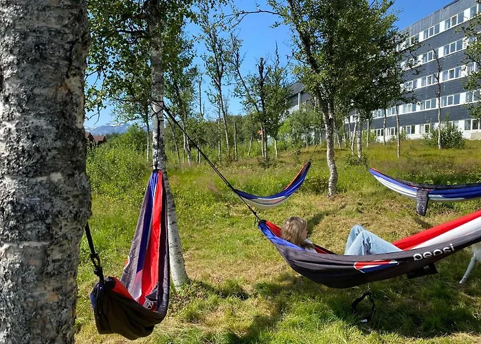 Apartamento Sentrum, Terrasse Og Innendors Parkering *