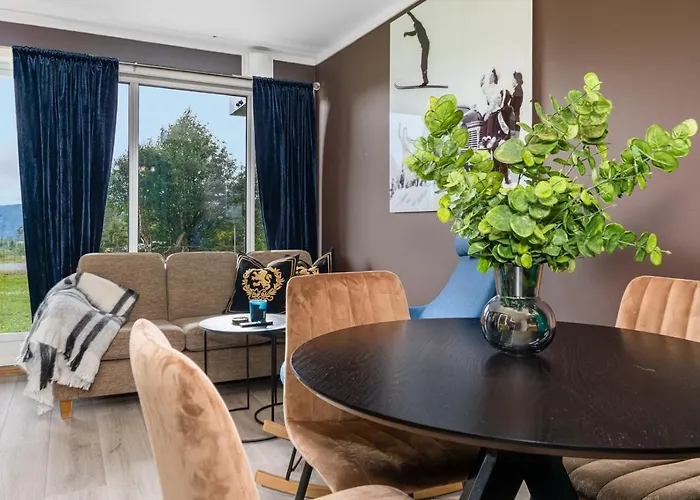Appartamento Sentrum, Terrasse Og Innendors Parkering Beitostolen