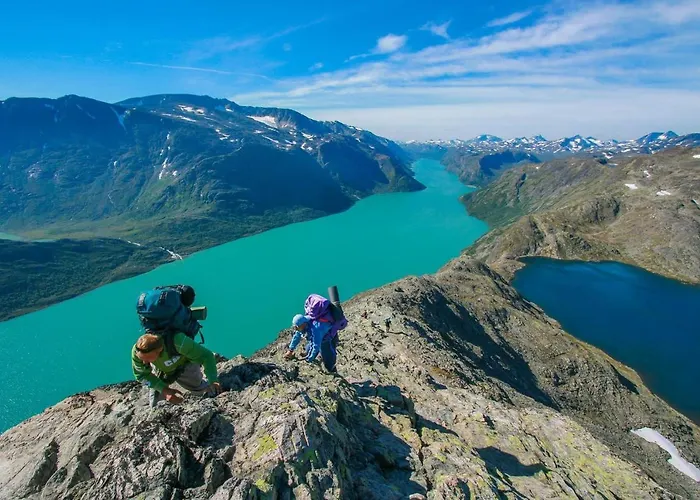 Beitostølen Sentrum, Terrasse Og Innendørs Parkering Leilighet