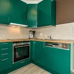 Apartamento Sentrum, Terrasse Og Innendors Parkering *