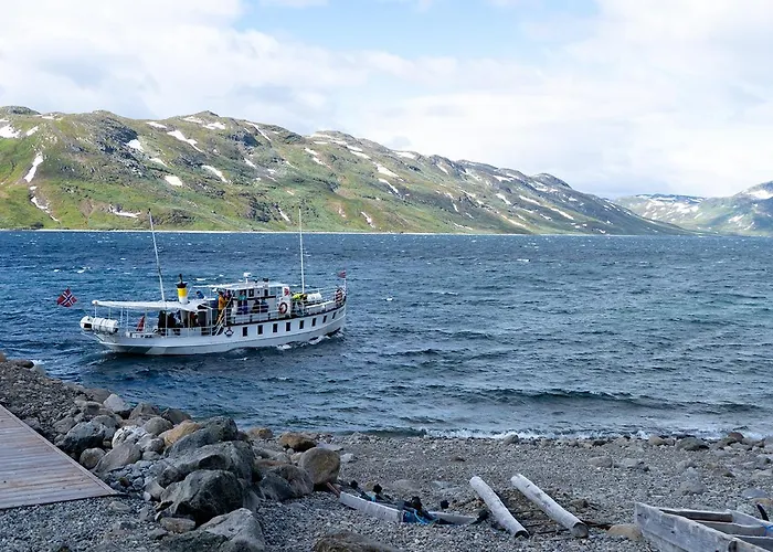 Sentrum, Terrasse Og Innendors Parkering Beitostolen